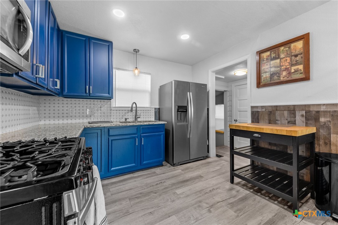 1111 Rocky Lane Property Photo 9