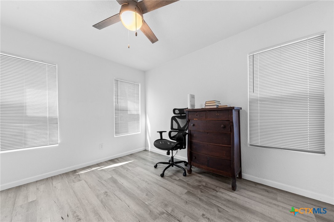 1111 Rocky Lane Property Photo 15