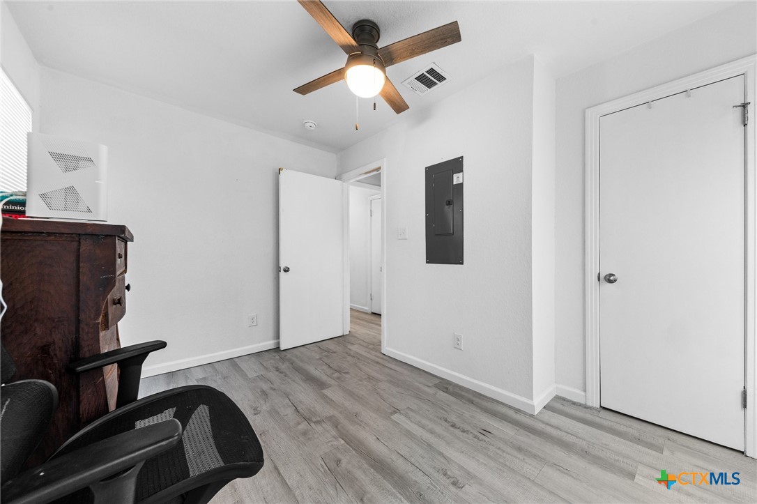 1111 Rocky Lane Property Photo 16