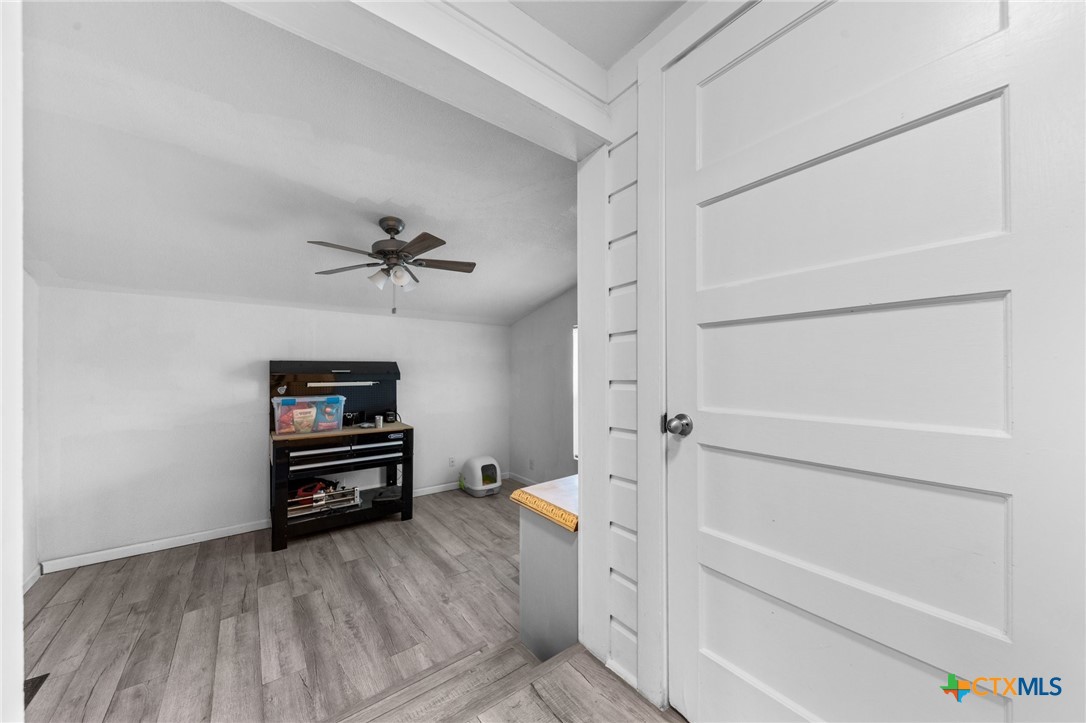 1111 Rocky Lane Property Photo 19