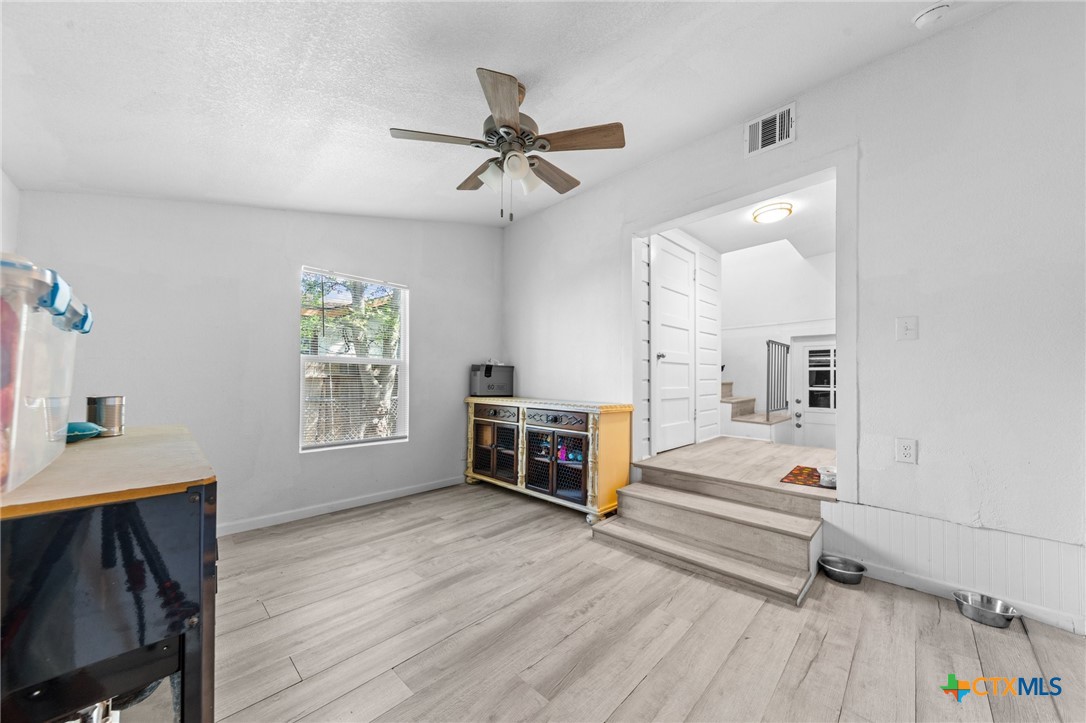 1111 Rocky Lane Property Photo 20