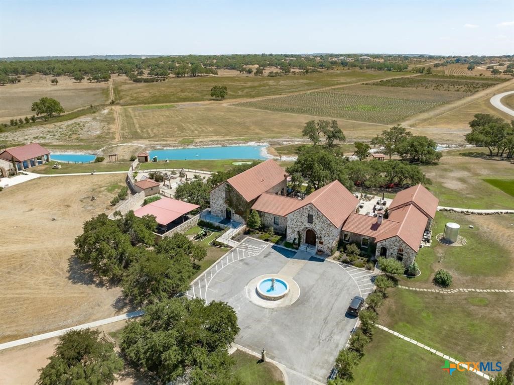 104 Strada Luca Property Photo 25