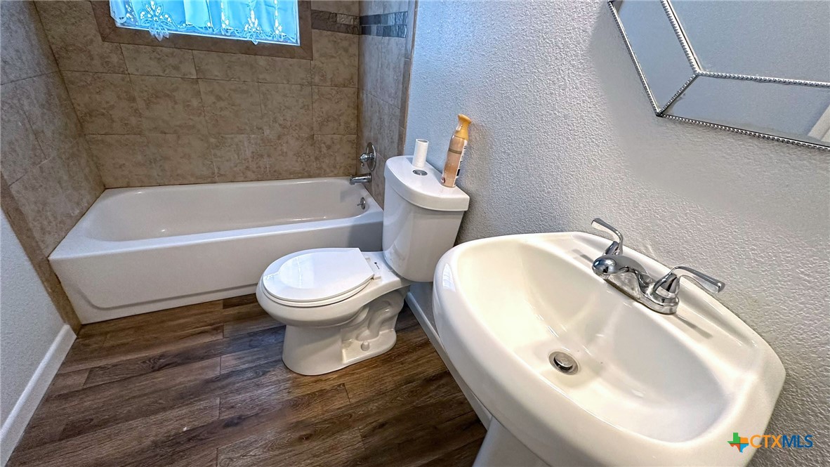 416 S 7th Street Property Photo 9