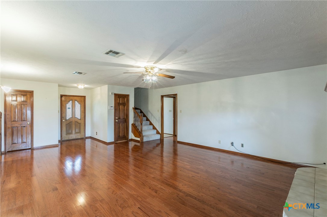 10700 Winkler Park Road Property Photo 3