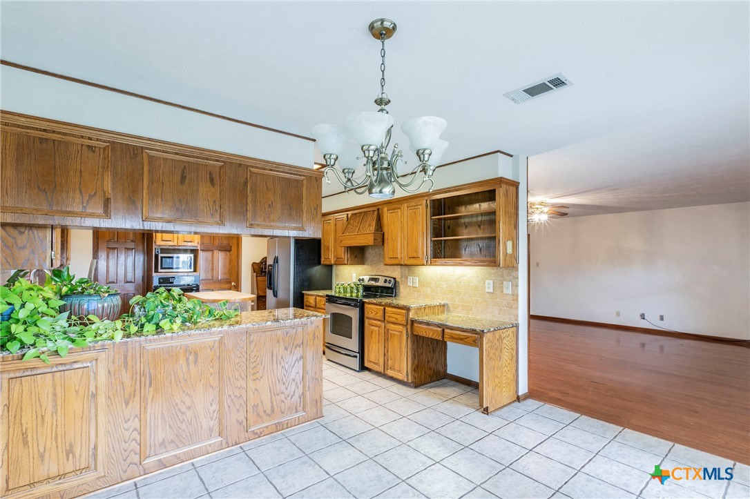 10700 Winkler Park Road Property Photo 6