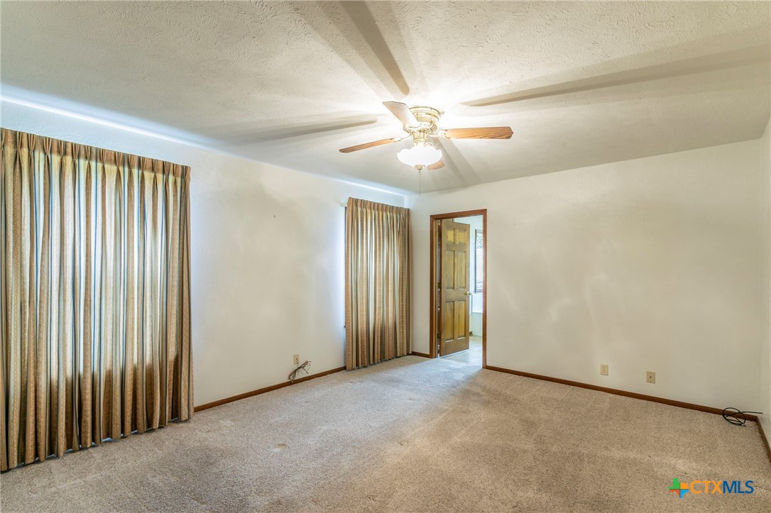 10700 Winkler Park Road Property Photo 10