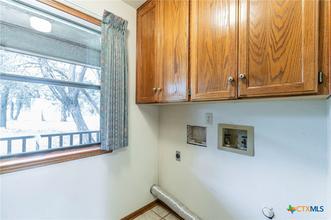 10700 Winkler Park Road Property Photo 26