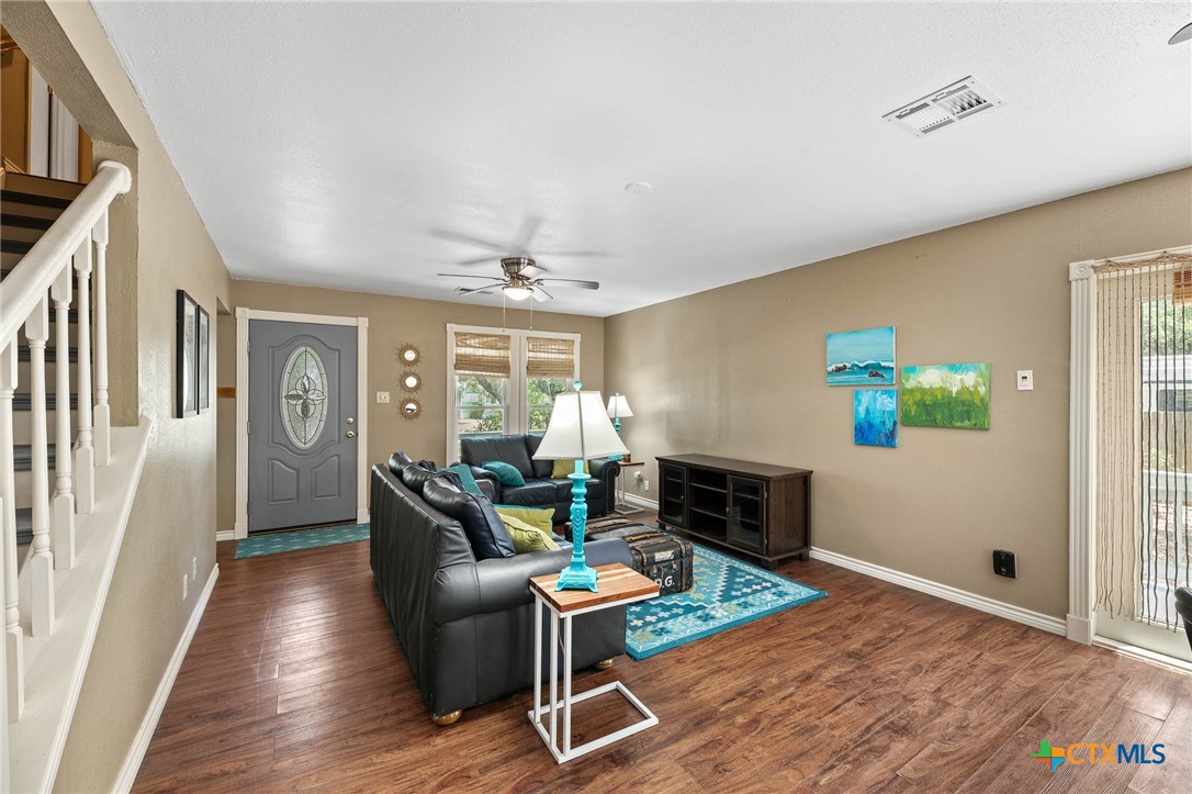 313 N Eleventh Street Property Photo 9