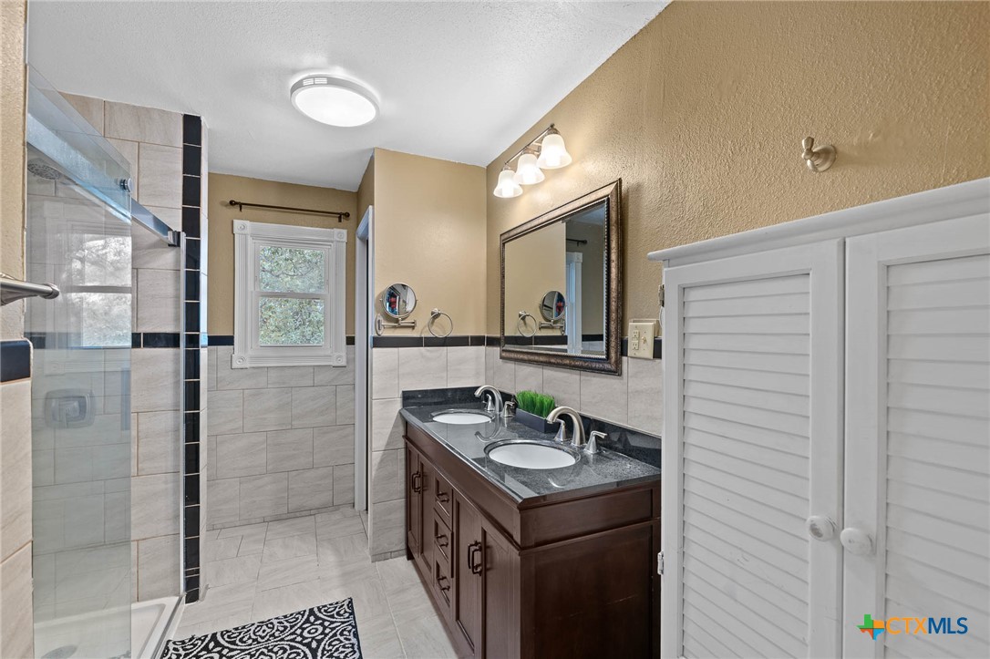 313 N Eleventh Street Property Photo 22