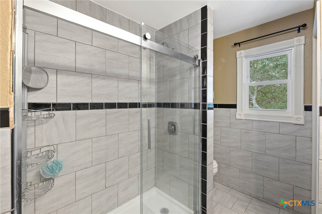 313 N Eleventh Street Property Photo 23