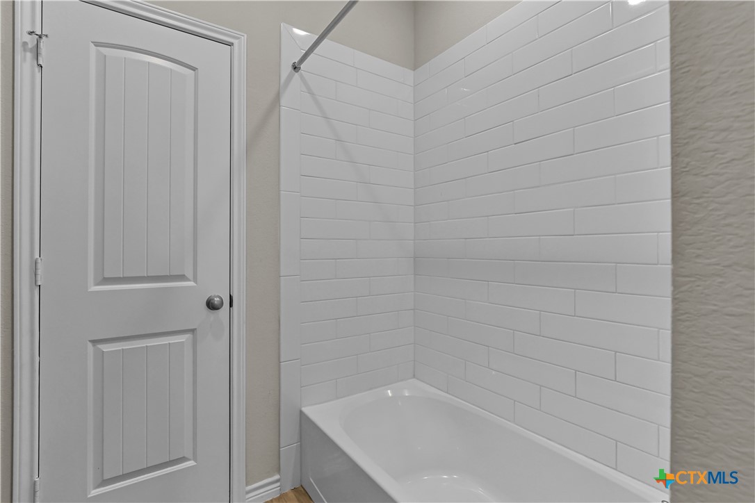 5827 St Charles Drive Property Photo 27