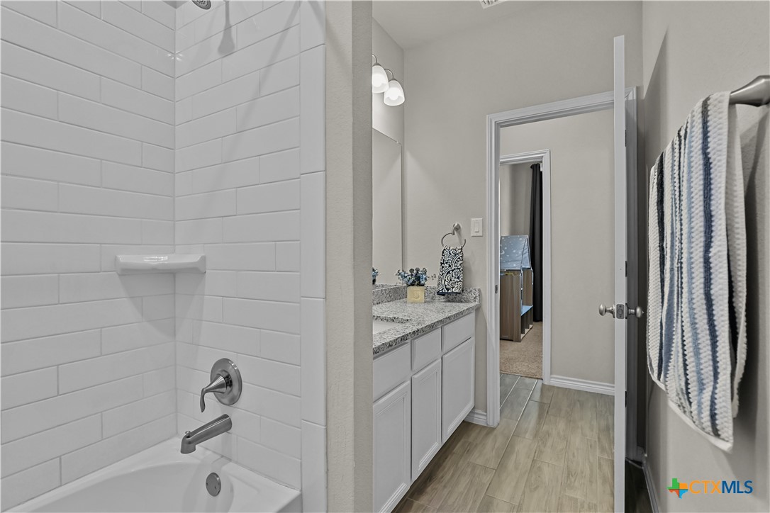5827 St Charles Drive Property Photo 28