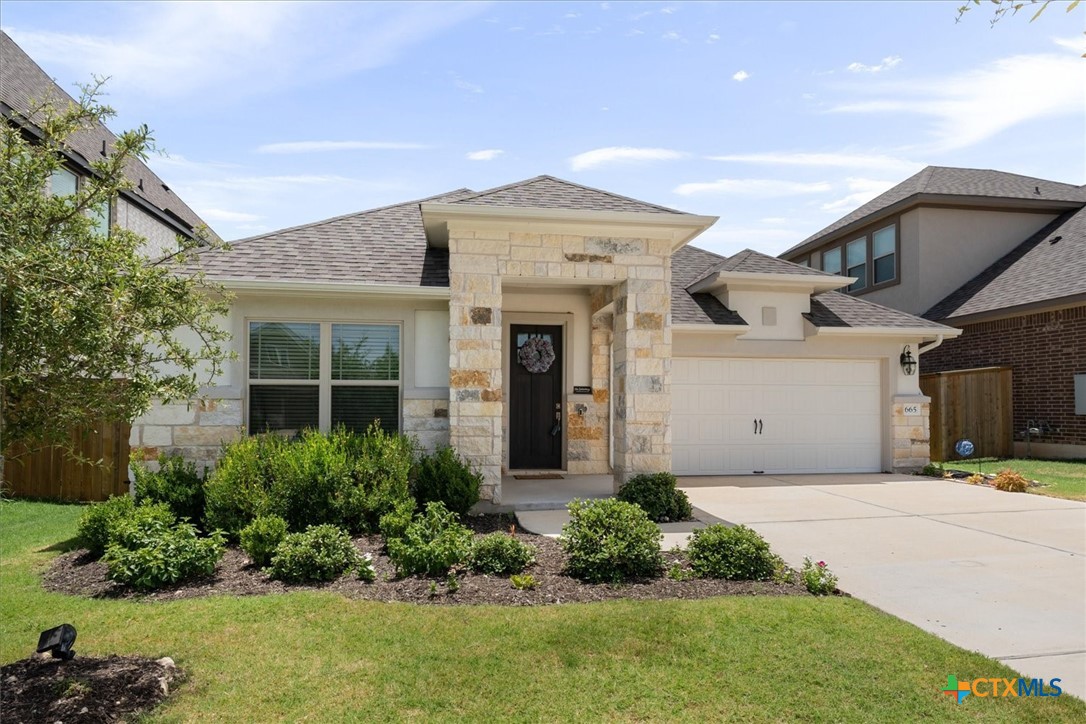 665 Cold River Run Property Photo 1