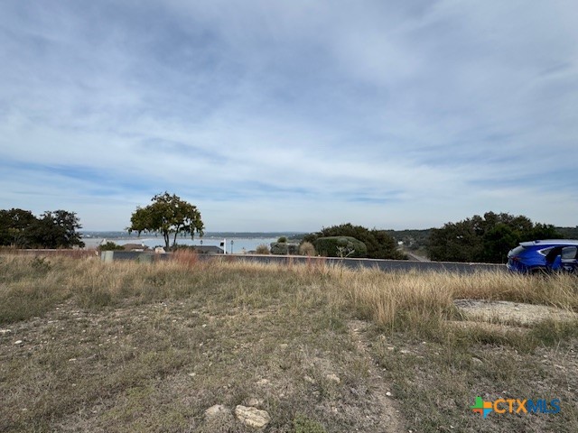 523 Oak Shores Drive Property Photo 31