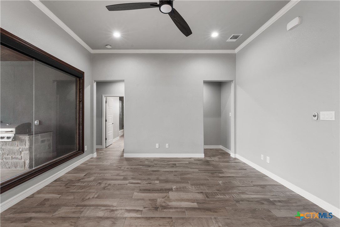 809 Reston Road Property Photo 18