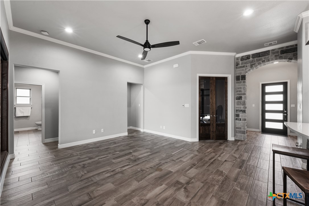 809 Reston Road Property Photo 19