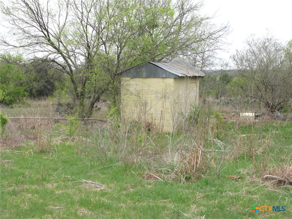 5448 County Road 182 Property Photo 4
