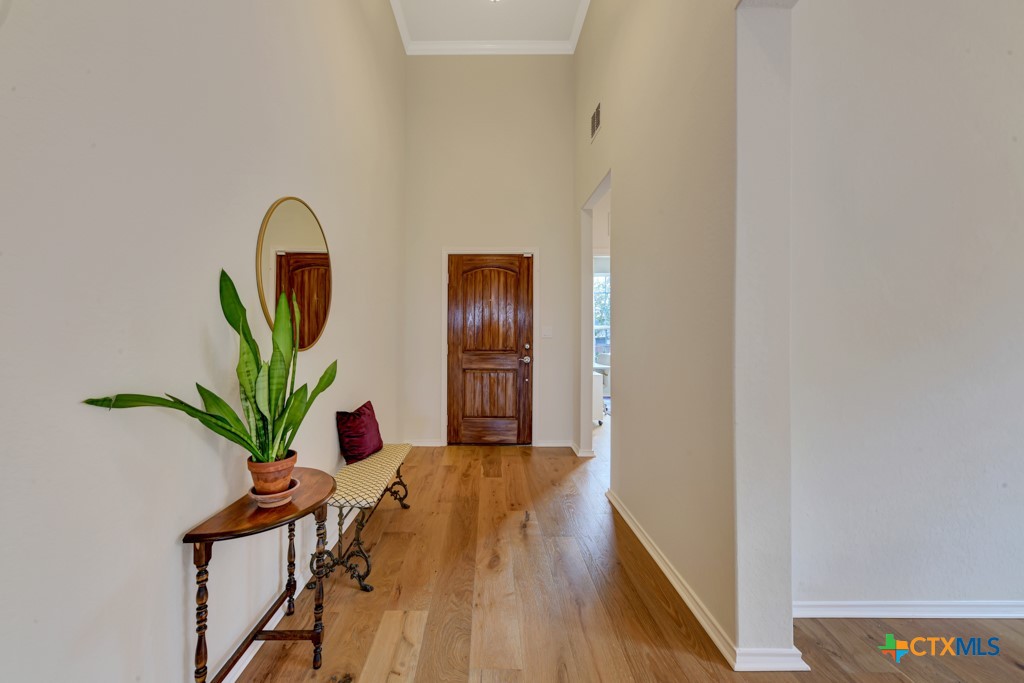 2730 Ridge Heights Property Photo 4
