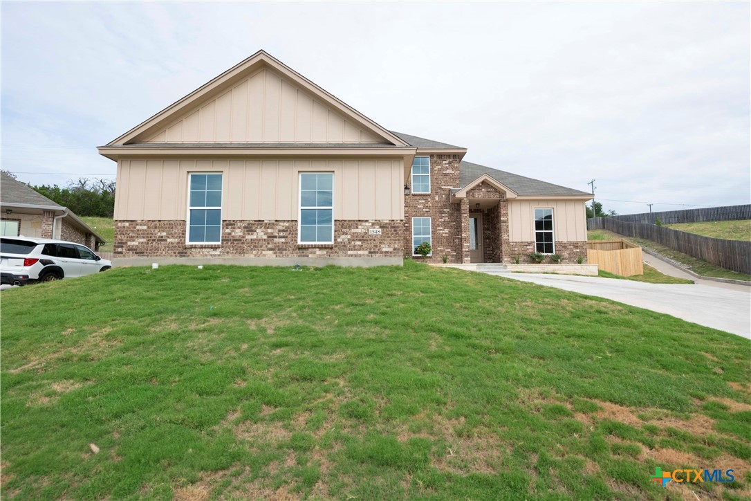 1548 Justice Drive Property Photo 2