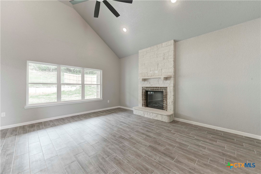 1548 Justice Drive Property Photo 7