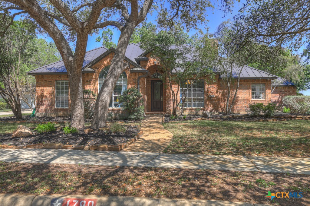 1780 Oak Forest Drive Property Photo 1