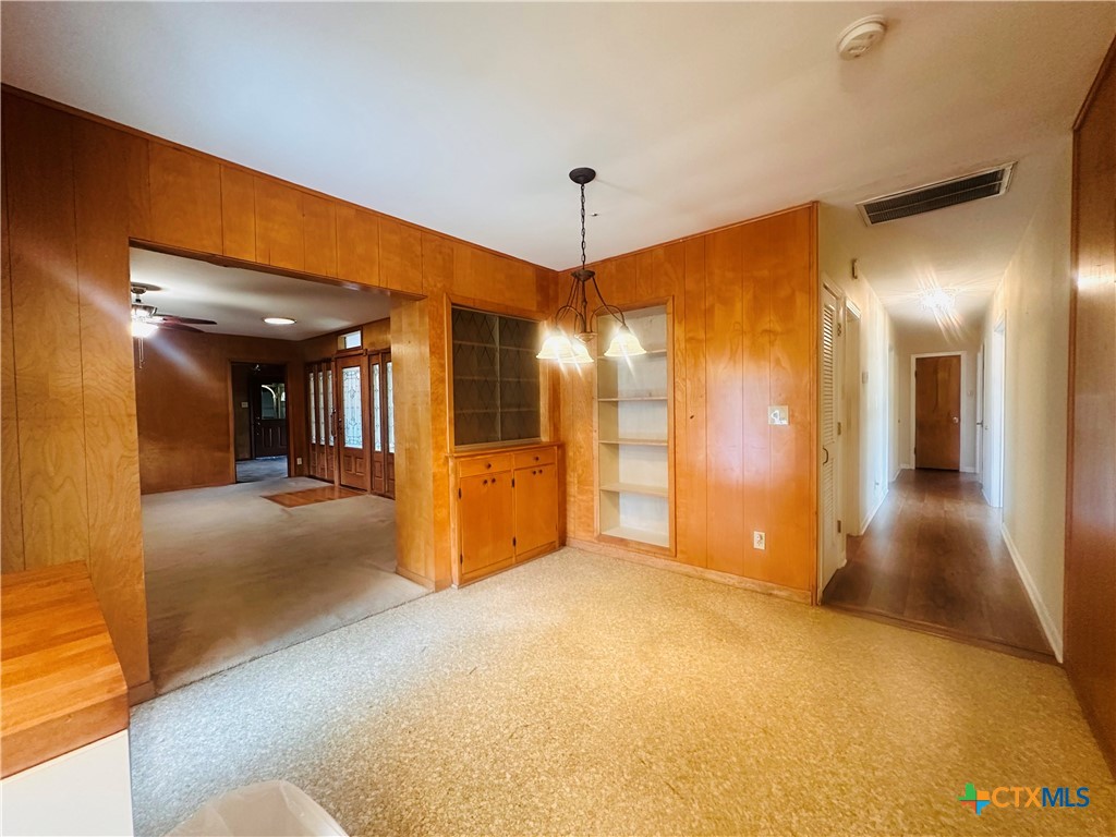 1019 E Gonzales Street Property Photo 13