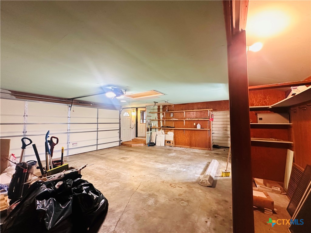 1019 E Gonzales Street Property Photo 26