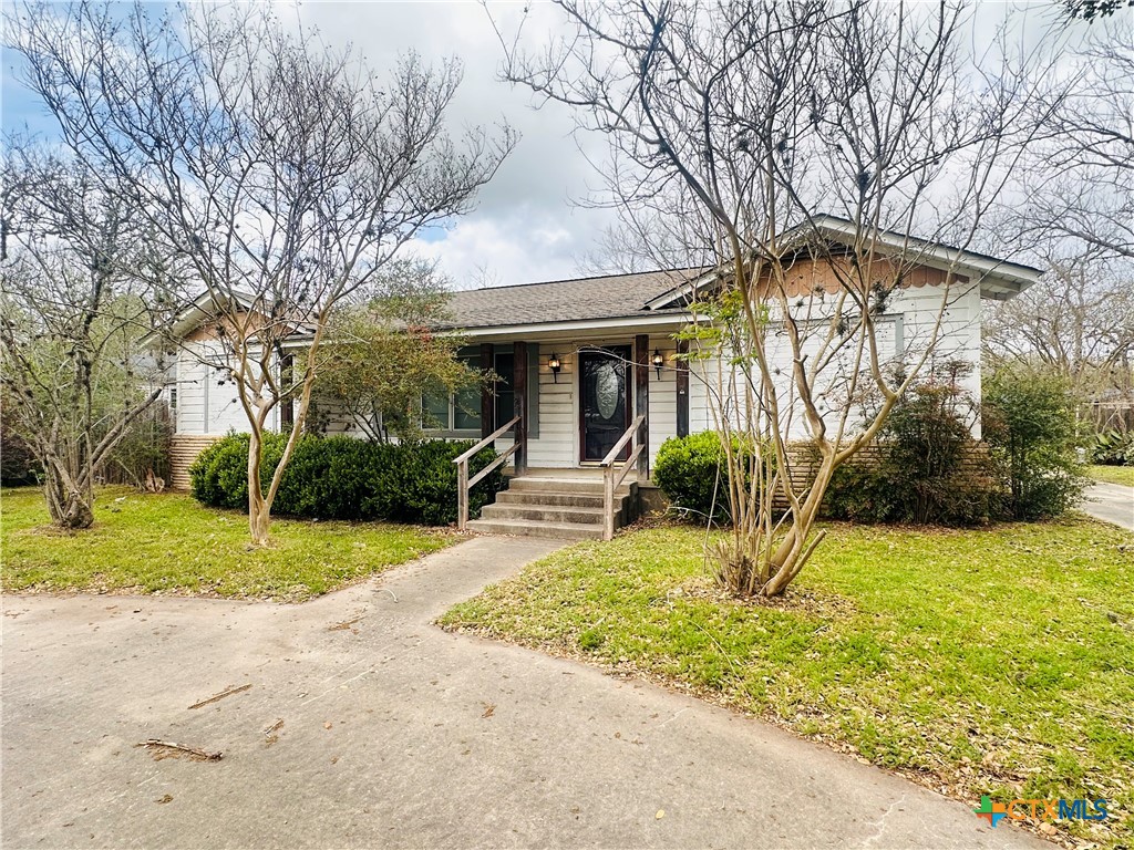 1019 E Gonzales Street Property Photo 35