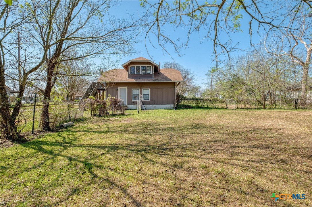 300 W Austin Street Property Photo 22