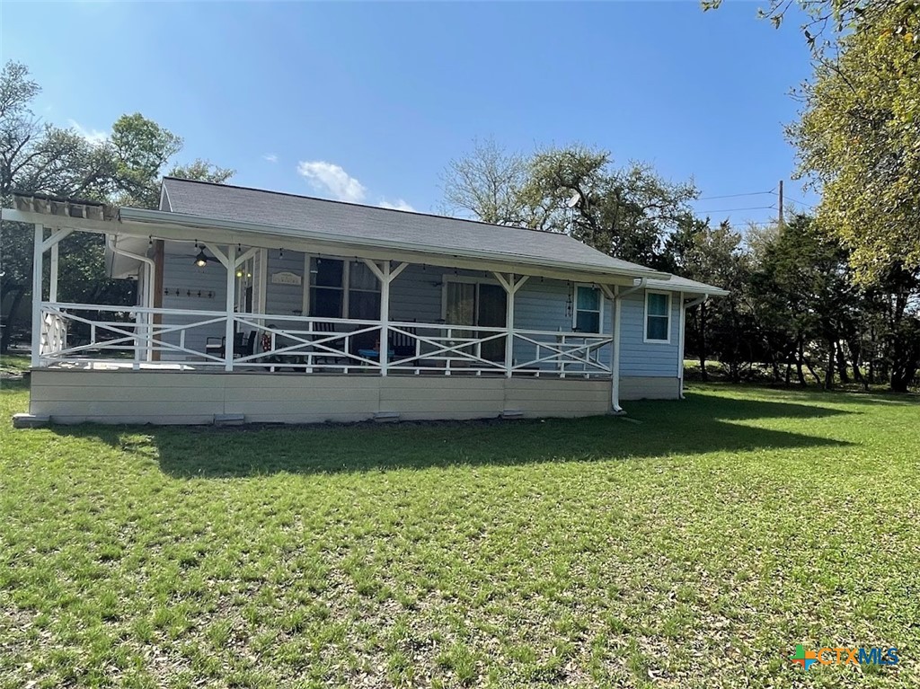 685 Eastview Drive Property Photo 1