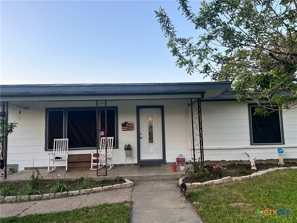 1010 E Church Street Property Photo