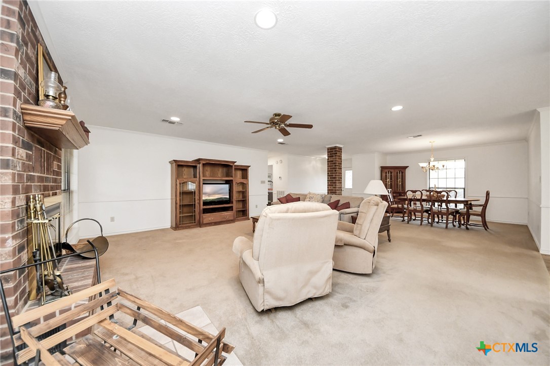 1878 Bostik Property Photo 9