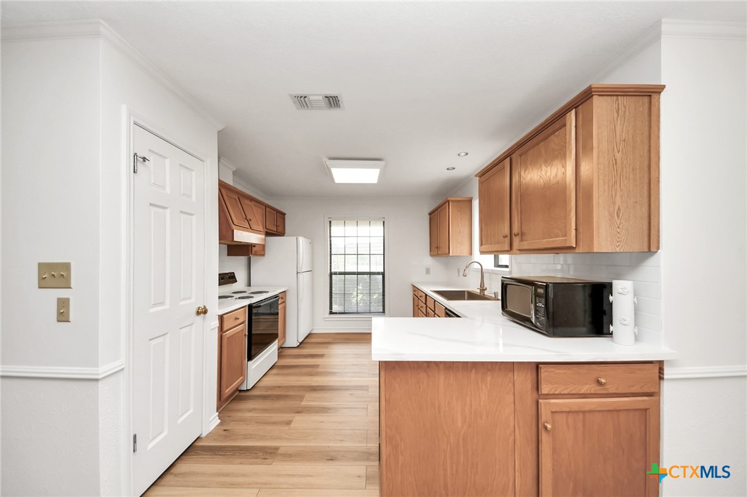 1878 Bostik Property Photo 15