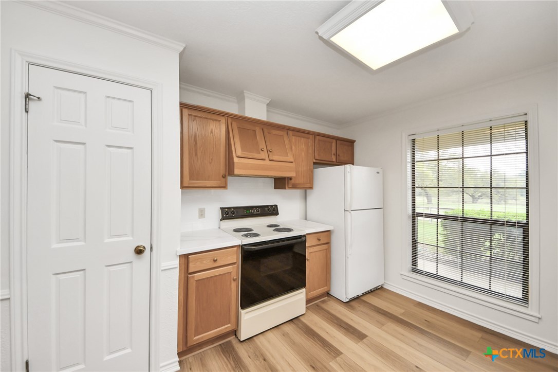 1878 Bostik Property Photo 17
