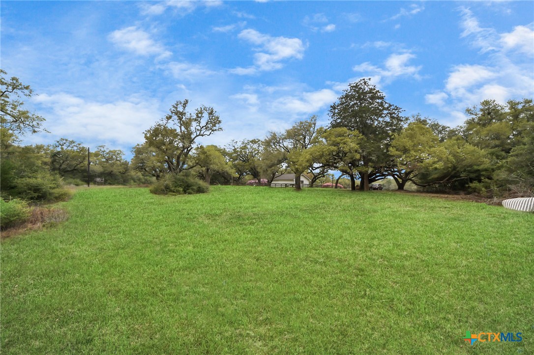 1878 Bostik Property Photo 40