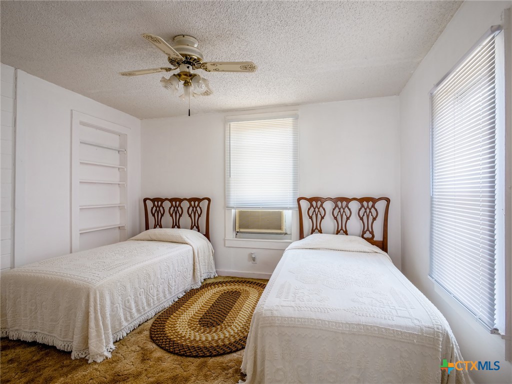 509 E Austin Street Property Photo 19