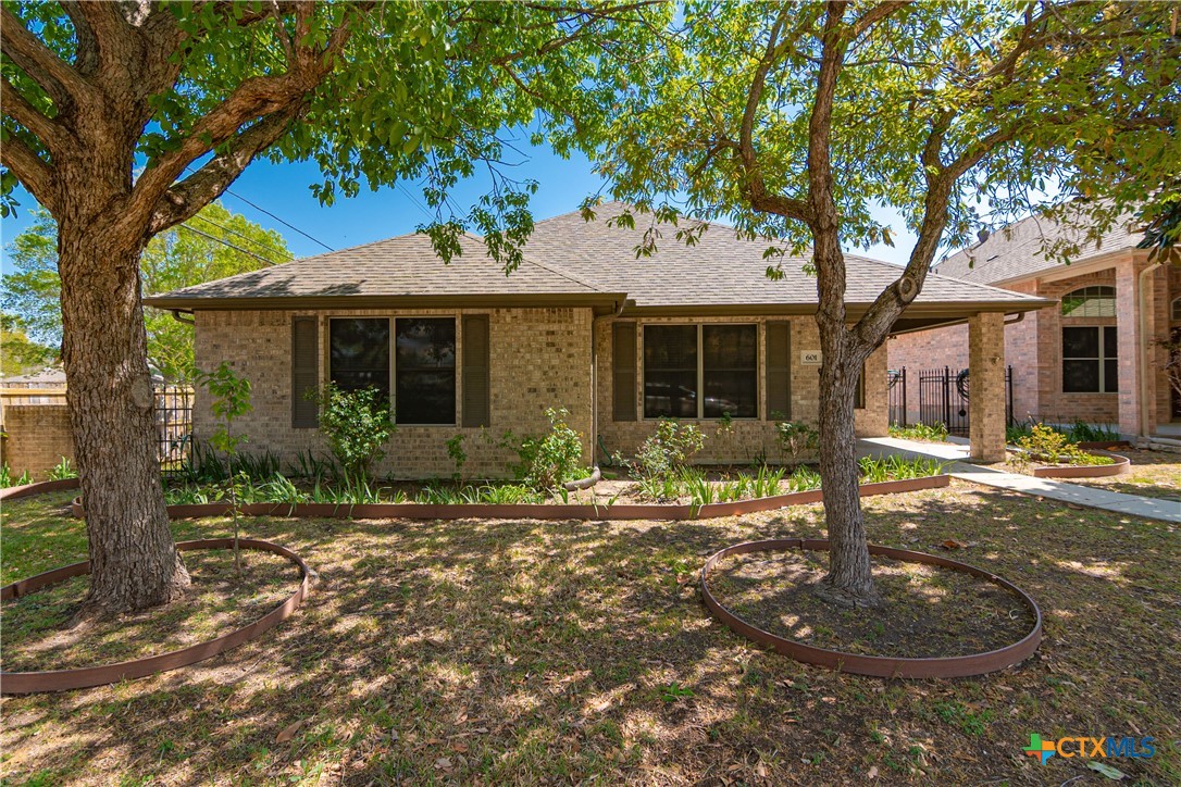 601 Royal Sage Drive Property Photo 2
