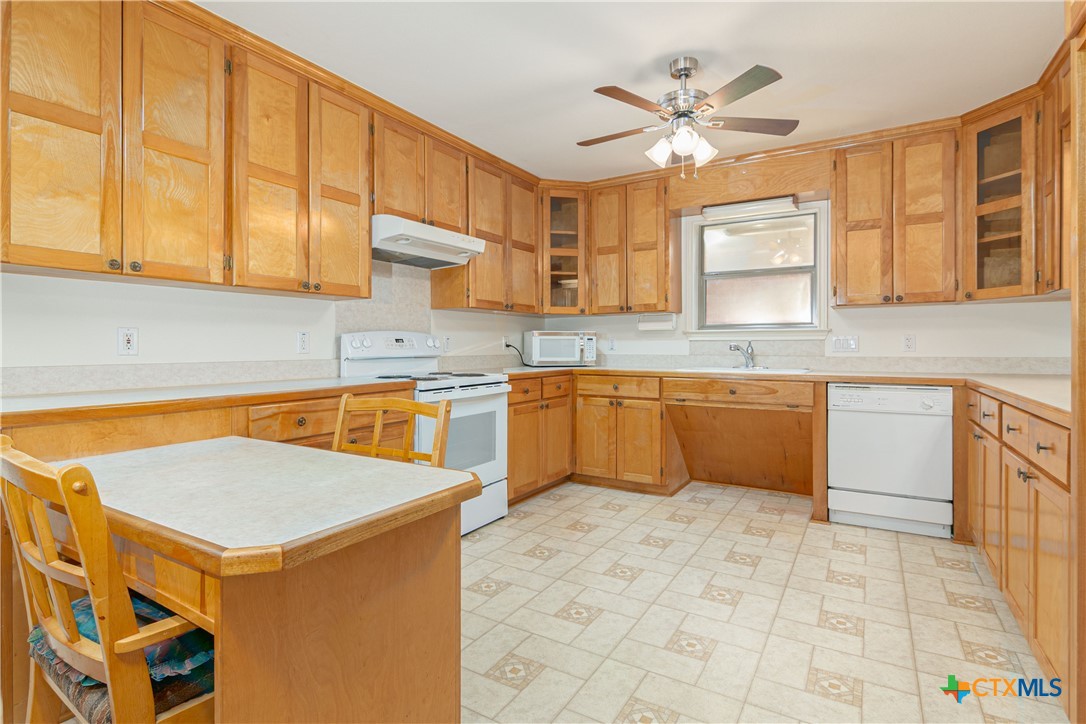 601 Royal Sage Drive Property Photo 12