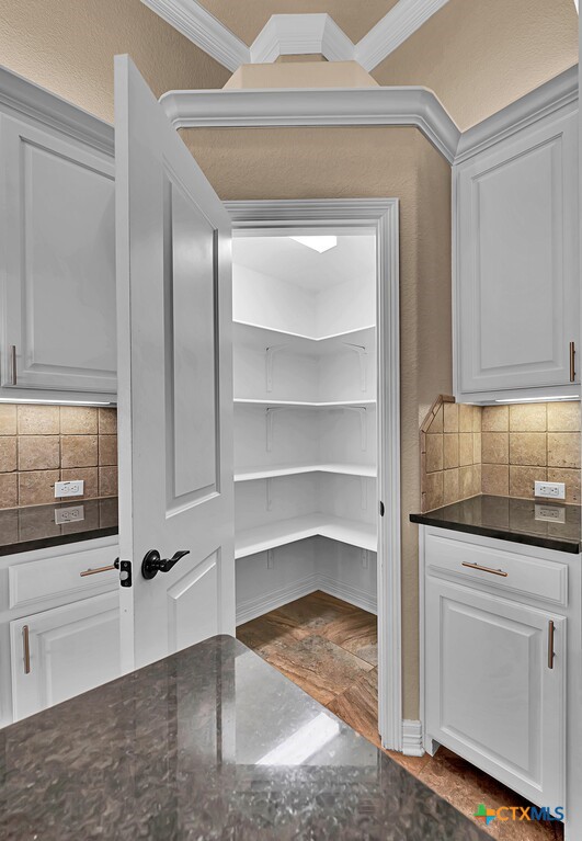 11704 Camdyn Caye Drive Property Photo 15