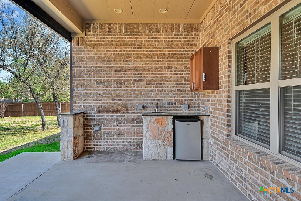 11704 Camdyn Caye Drive Property Photo 44