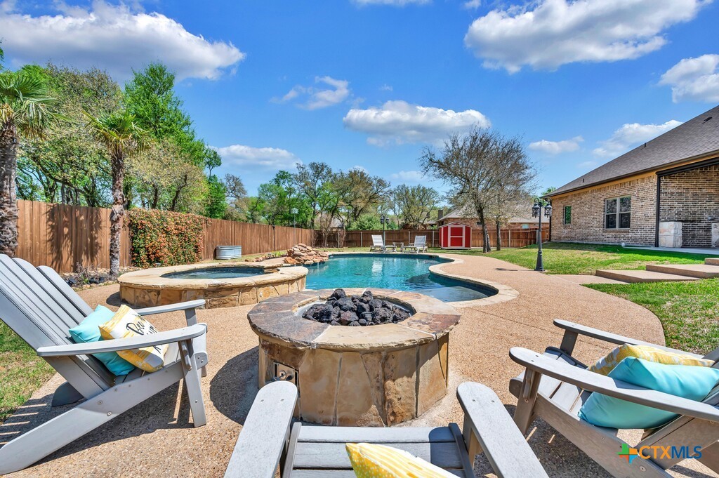 11704 Camdyn Caye Drive Property Photo 46
