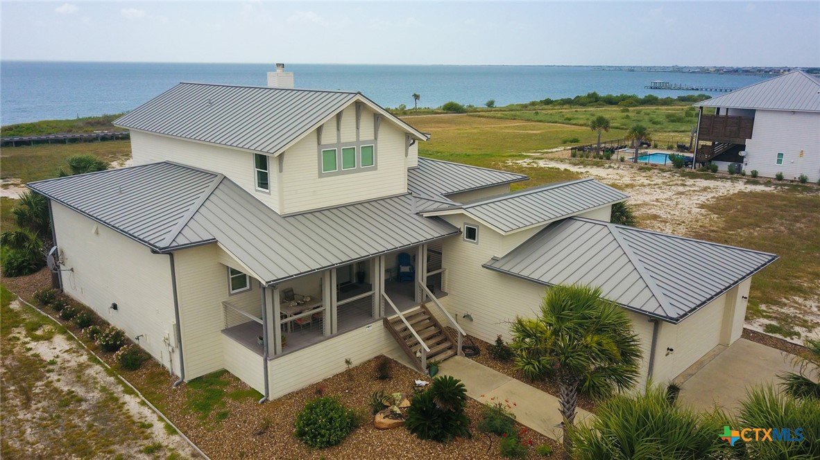 460 Bay Club Drive Property Photo 1
