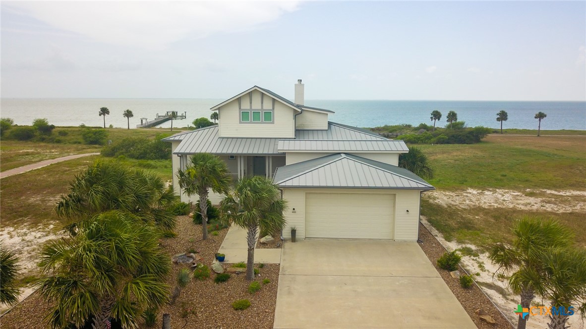 460 Bay Club Drive Property Photo 3