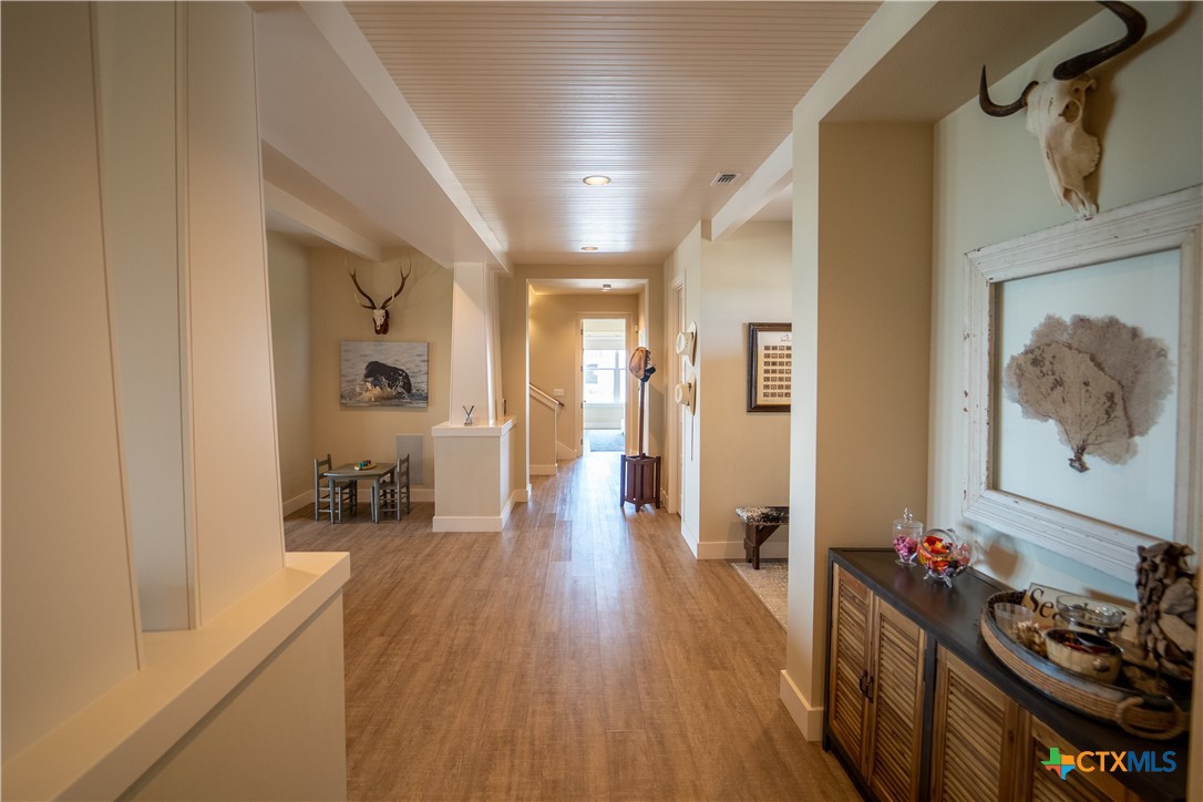 460 Bay Club Drive Property Photo 21