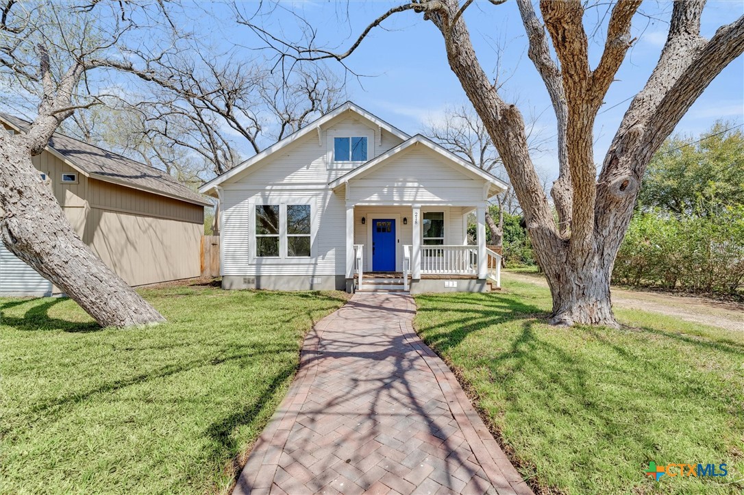 218 S Riogrande Street Property Photo