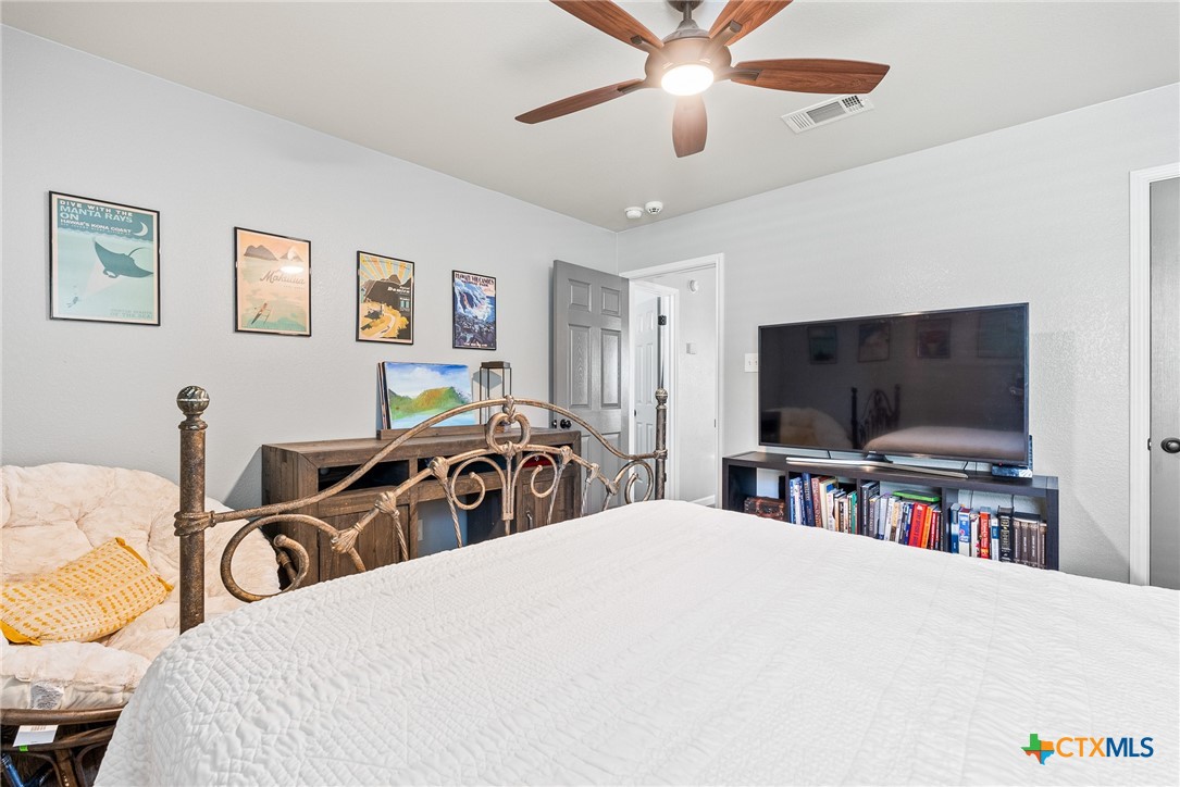 1106 Katelyn Circle Property Photo 12