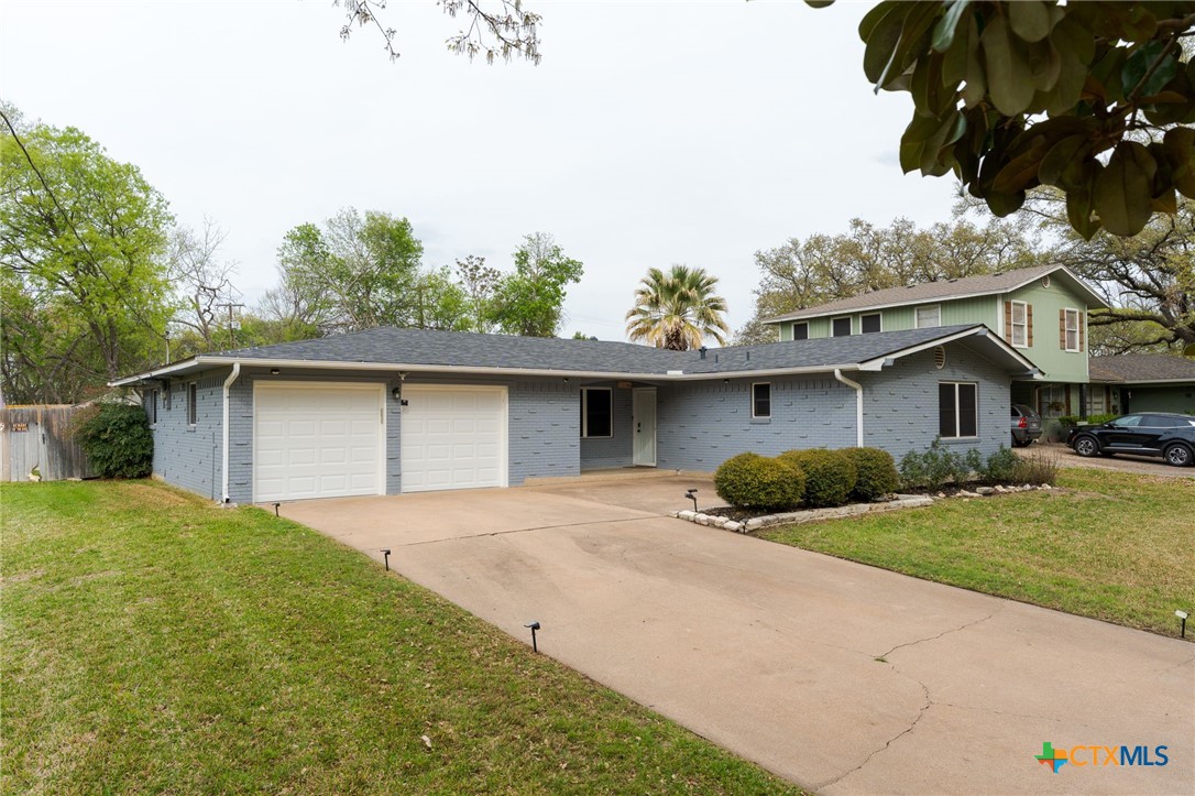 3902 Brooklawn Drive Property Photo 17