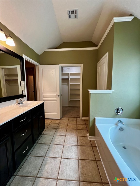 5832 Alexandria Drive Property Photo 17