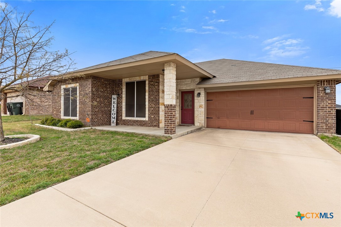 2013 Broken Shoe Trail Property Photo 1