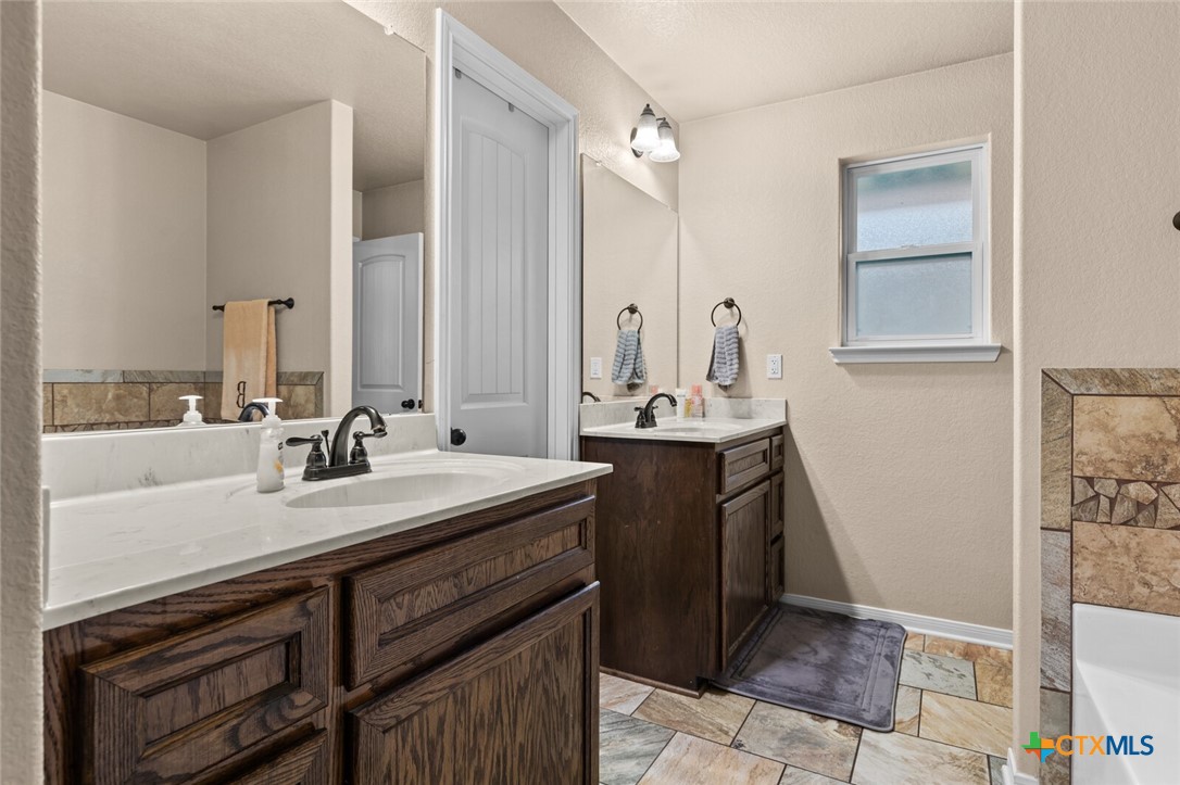 2013 Broken Shoe Trail Property Photo 22